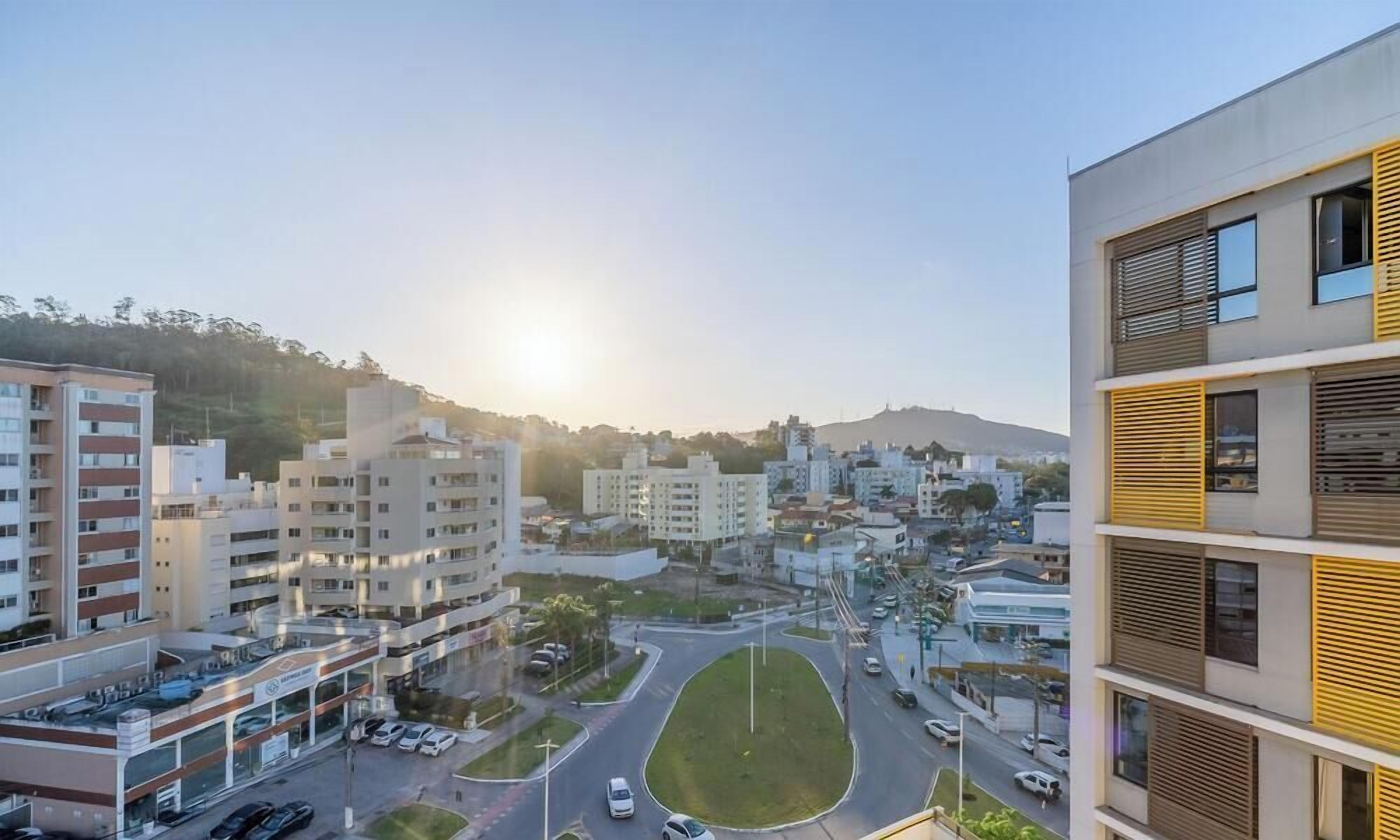 Perushuoneisto | Ulkopuoli