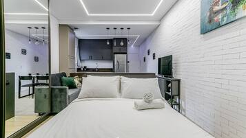 1 bedroom, free WiFi, bed sheets