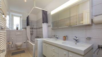 Luxury Apartment, Balcony, City View | Bathroom