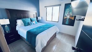 3 bedrooms, iron/ironing board, WiFi, bed sheets