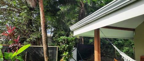 Estúdio clássico, 1 quarto, cozinha, vista para o jardim | Terraço/pátio