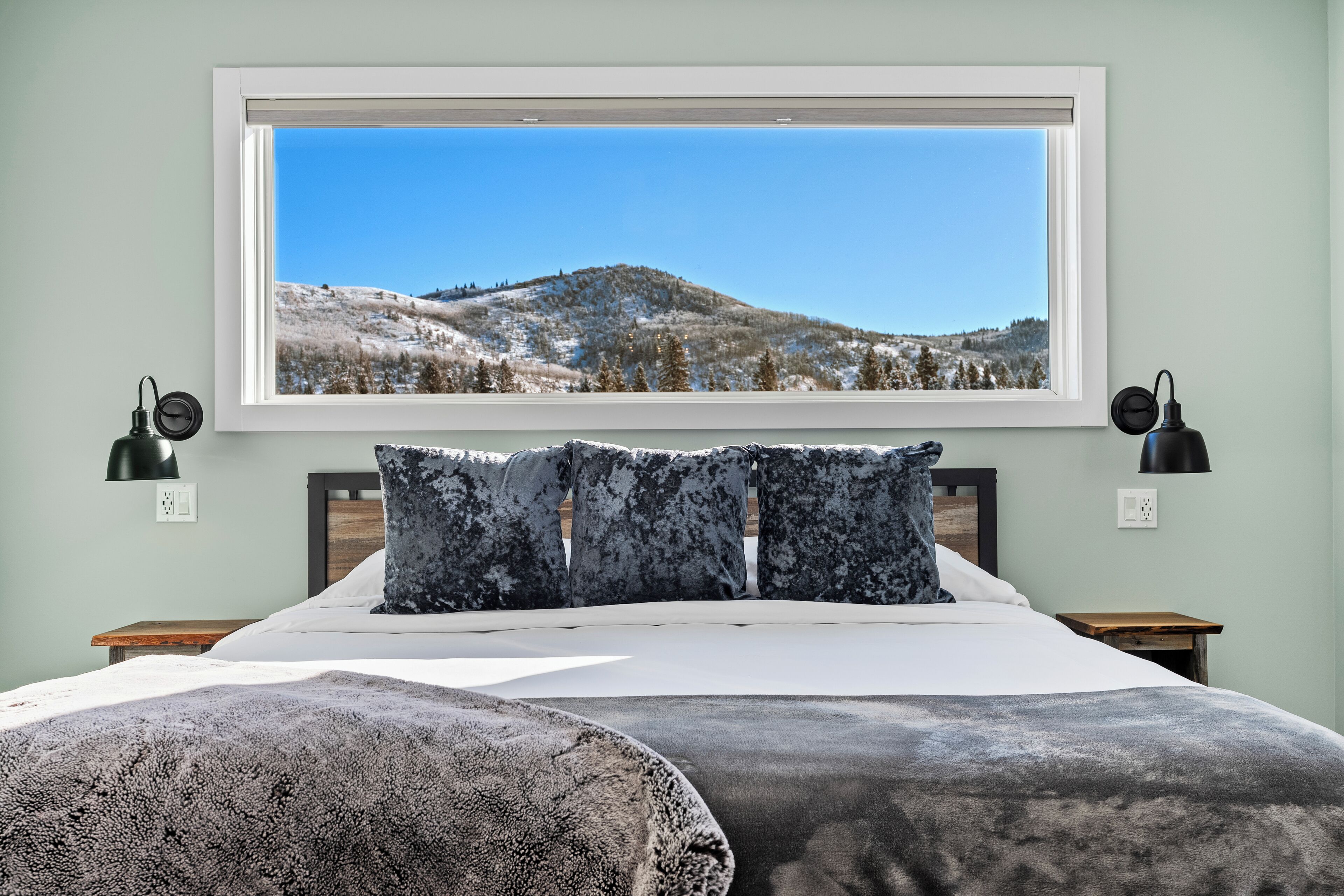 Luxury-Zimmer, 1 King-Bett, Klimaanlage, Flussblick | Wohnbereich | IPod-Dockingstation, Fußbodenheizung