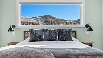 Luxury-Zimmer, 1 King-Bett, Klimaanlage, Flussblick | Wohnbereich | IPod-Dockingstation, Fußbodenheizung