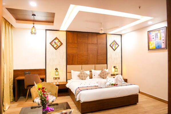 Blackout drapes, iron/ironing board, free WiFi - River sidde inn (Golmuri)