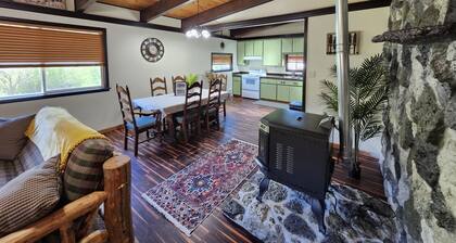 2 separate cabins, sleeps a total of 12, on 4 acres in Lava Hot Springs!!