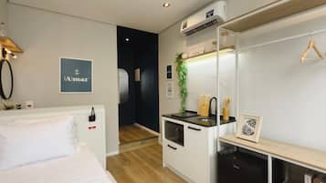 免费 WiFi、床单
