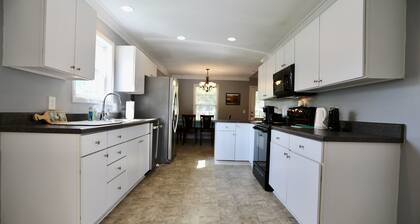 4-bedroom house in lovely Aberdeen so close to Pinehurst