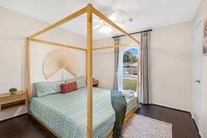 4 Schlafzimmer, Bügeleisen/Bügelbrett, WLAN, Bettwäsche