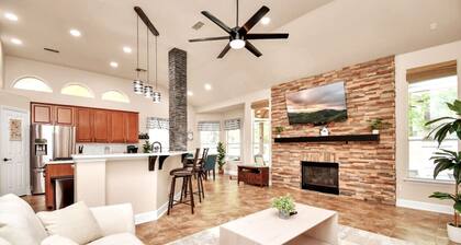 The Woodlands Escape with Heated Pool and Game Room