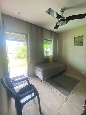 2 bedrooms, bed sheets - House in the Lakes Region (Gesylândia Araruama)