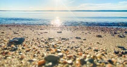 Dome 1 · Luxury Lakeside Dome Experience With Hot Tub