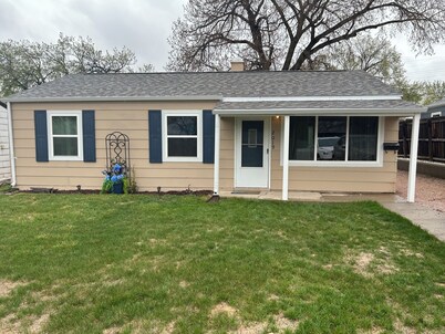 Family and Dog Friendly Modern Traditional Home in Rapid City South Dakota