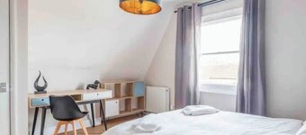 2 Bedroom Penthouse St Albans City Centre - stay right in the heart of the city