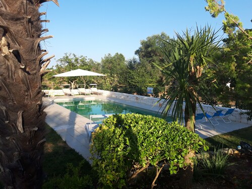 Trullo near Ostuni quiet with fenced heated pool with Starlink wifi