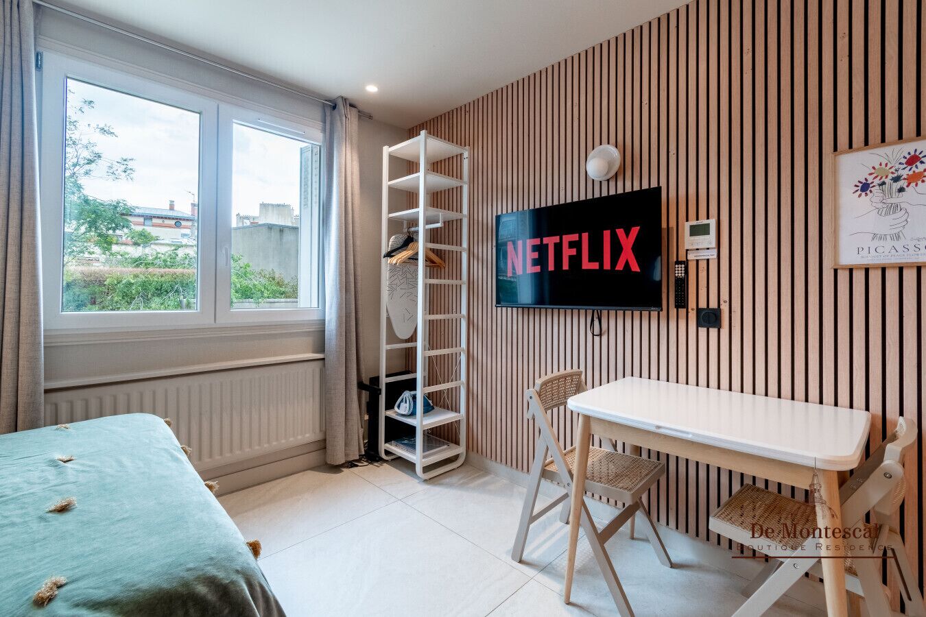 Iron/ironing board, travel crib, free WiFi, bed sheets