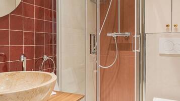 Haartrockner, Handtücher