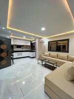 Deluxe Apartment | Living area