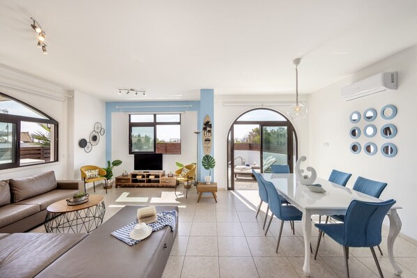 TV - SunnyVillas:3BR Villa*Private Pool*AN2 (Protaras)