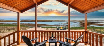 Tiny Log Cabin on Lake Michigan Shore_Full Week Rental