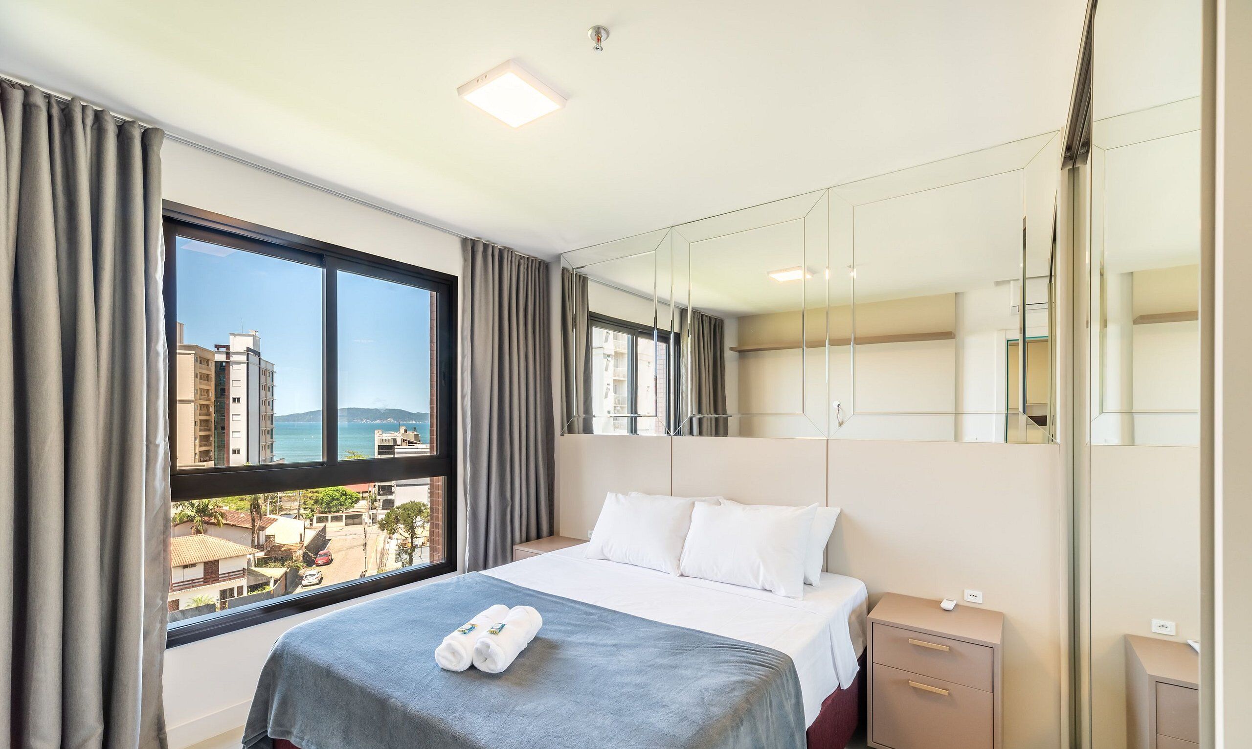 Wifi gratis y ropa de cama 