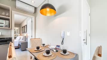 Apartamento básico | Restauración