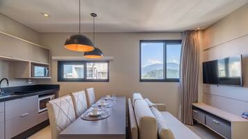 Smart TV 32 pulgadas con canales de televisiĂłn digitales