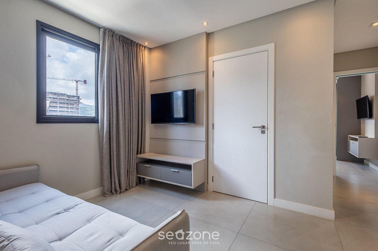 Basic Apartment | Free WiFi, bed sheets