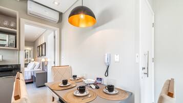 Apartamento básico | Restauración