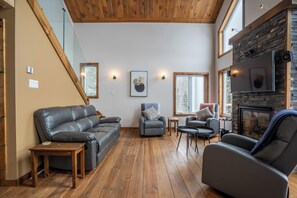 Smart TV, fireplace, ping pong, books - Elliso : lake | ski | outdoor fire pit (Matawinie)