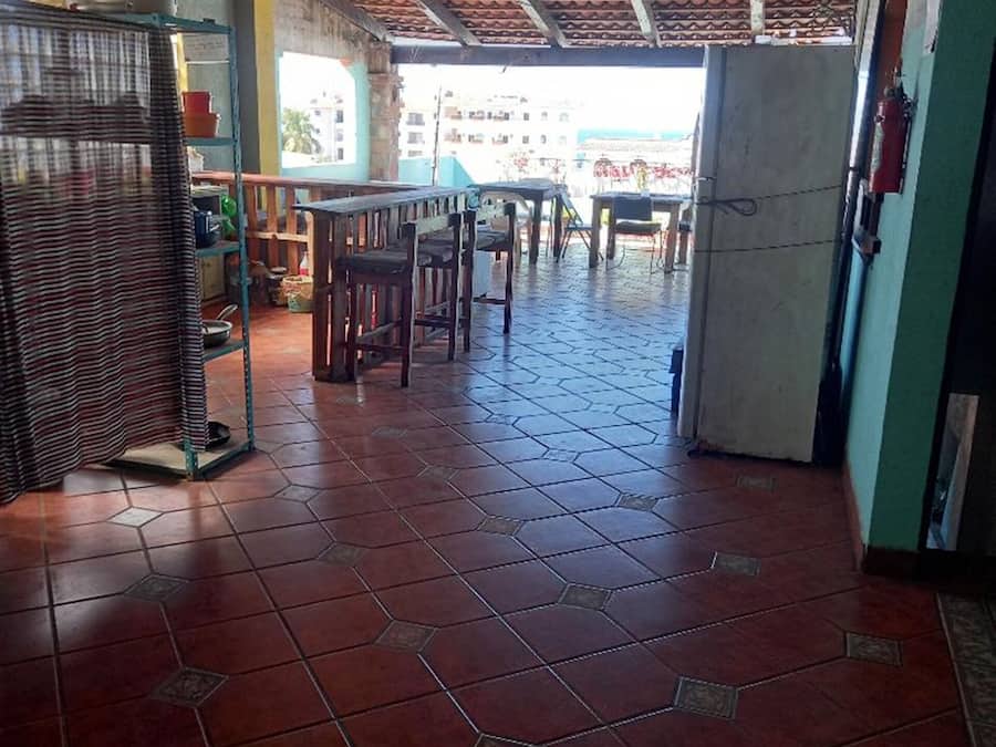 Full-size fridge, oven, cookware/dishes/utensils