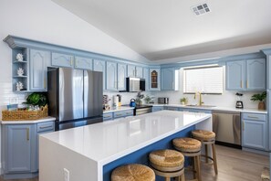 Microwave, oven, stovetop, dishwasher