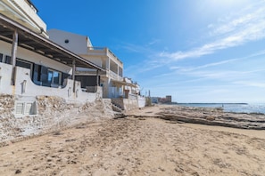 Exterior - Numa, holiday apartment in Sicily on the beach of Montalbano - Punta Secca (Santa Croce Camerina)