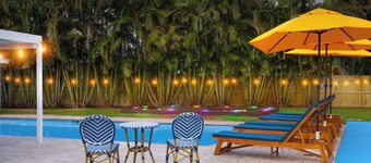 OMG Dream Resort! Heated Pool, Volleyball, Pickleball, Basketball, Golf, Bowling