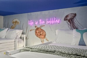 5 bedrooms, iron/ironing board, travel crib, free WiFi
