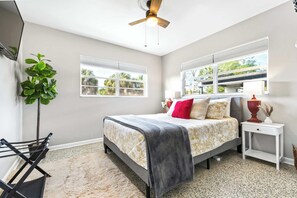 2 bedrooms, desk, iron/ironing board, WiFi