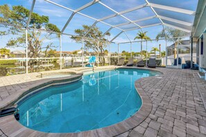 Pool - Waterfront Pool House w/ Heated Pool! (Apollo Beach)