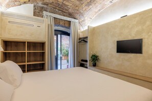1 bedroom, WiFi, bed sheets, wheelchair access