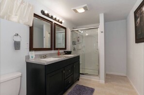 Hair dryer, towels, toilet paper