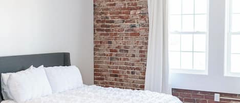 1 slaapkamer, een bureau, wifi, beddengoed