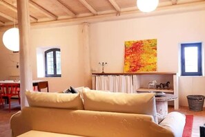 Living area - The orange grove (Sicilia)