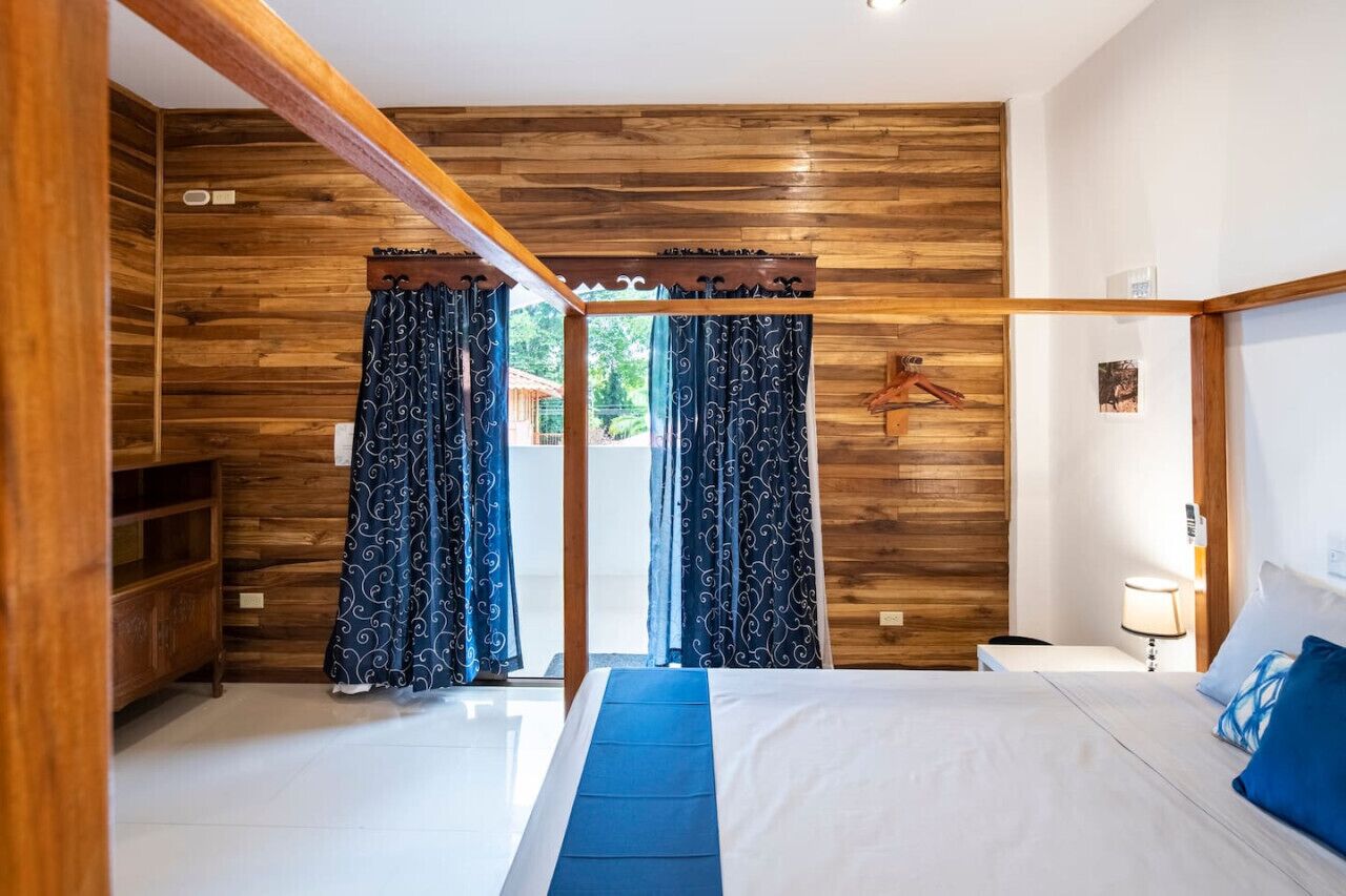 1 Schlafzimmer, Schreibtisch, WLAN, Bettwäsche