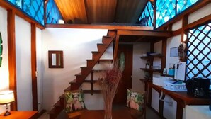 Dining - La Casita Beachfront Hideaway | Pool Access (Manzanillo)