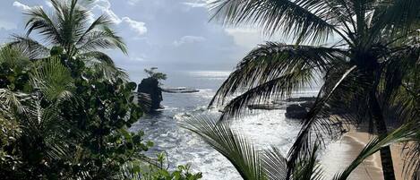 Una playa cerca