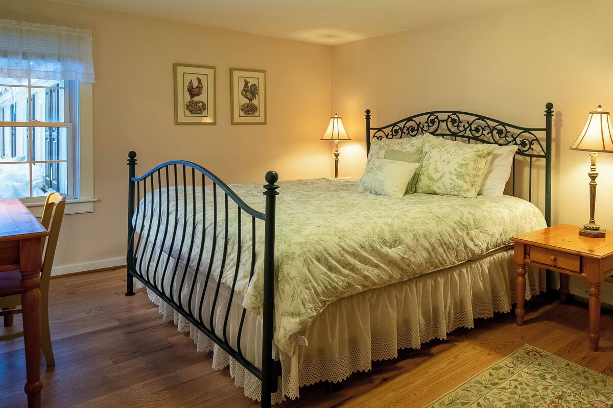 Classic Double Room