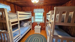2 bedrooms, free WiFi, bed sheets