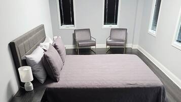 3 chambres, fer et planche Ă repasser, Wi-Fi, draps fournis