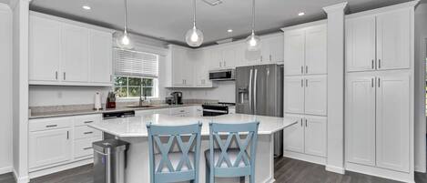 Fridge, stovetop, toaster