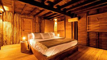 Superior-hytte - strandudsigt | 1 soveværelse, individuelt design, individuel indretning, skrivebord