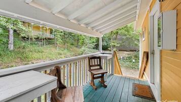 Quarto casal, vista para a colina | Terraço/pátio