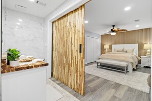 3 habitaciones, caja de seguridad en la habitación, wifi y ropa de cama 